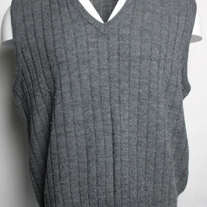Comfort Knits Large Sleeveless Pullover